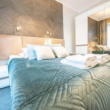 Na Wyspie - Albus & Rubus - Parking *