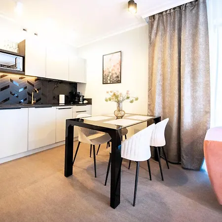 Na Wyspie - Albus & Rubus - Parking * Świnoujście